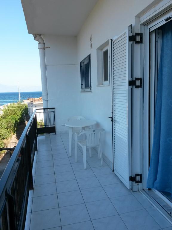 Drakopanagiotaki Rooms Agios Andreas  Camera foto